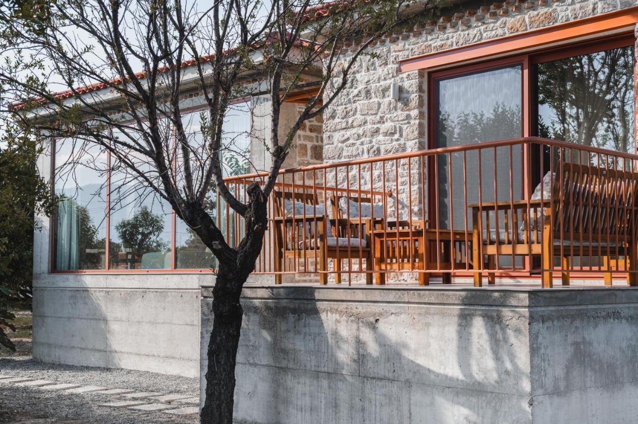 Kampus Luxury Villas 特里卡拉 外观 照片